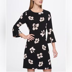 Tommy Hilfiger floral dress a line bell sleeves size 4 black.